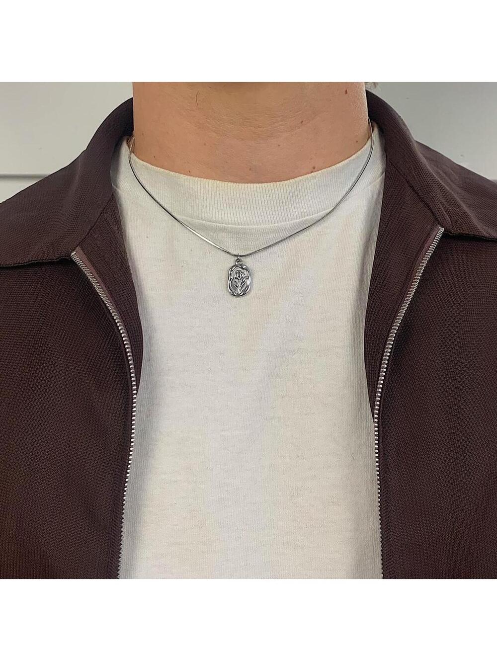 Rose Pendant Stainless steel Silver necklace. Rope chain. Unisex. Fits 16-18 - Picture 6 of 7